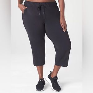 LIVI Knit Stretch Trouser Capri Pants 18/20 Black